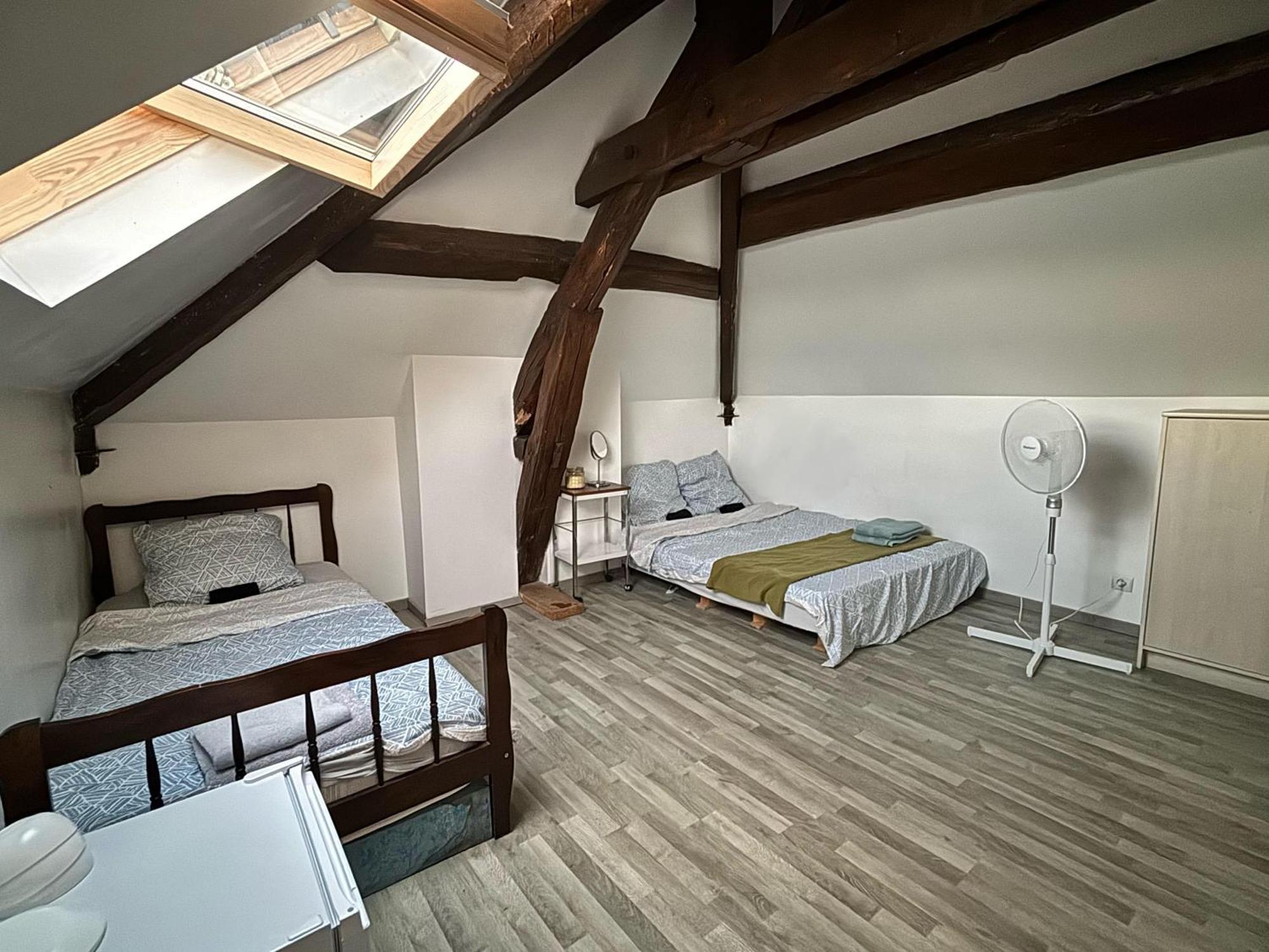 Endroit Charmant Coulommiers Extérieur photo